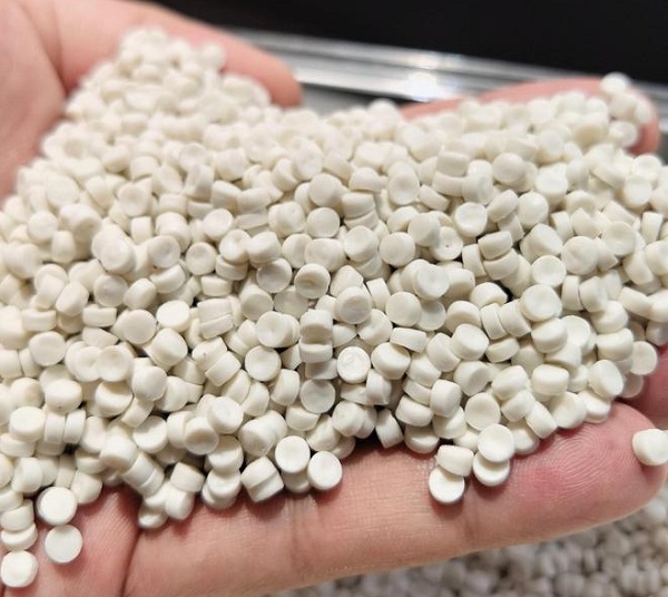 1767059267133897.jpg 回料顆粒.jpg